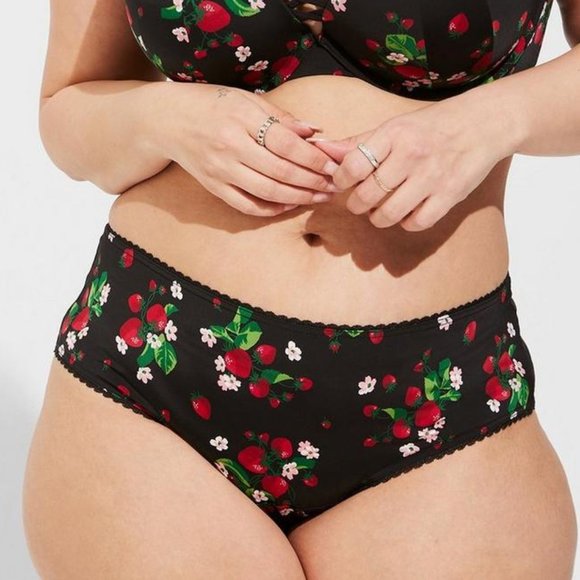 ❤️NWT VINTAGE TORRID PANTY - MICROFIBER FLORAL STRAWBERRY - CAGE BACK HIPSTER - Picture 1 of 13